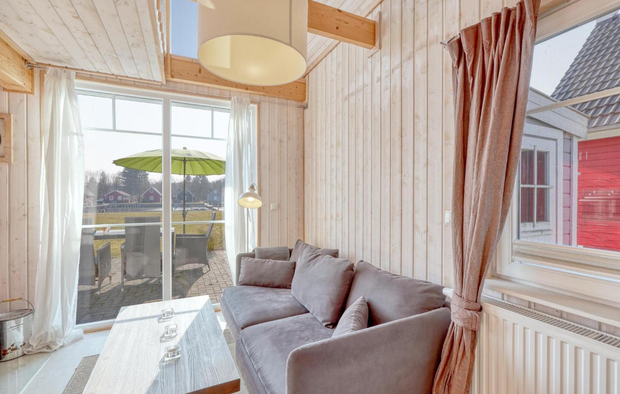 2 Bedroom Stunning Home In Zerpenschleuse Eksteriør billede