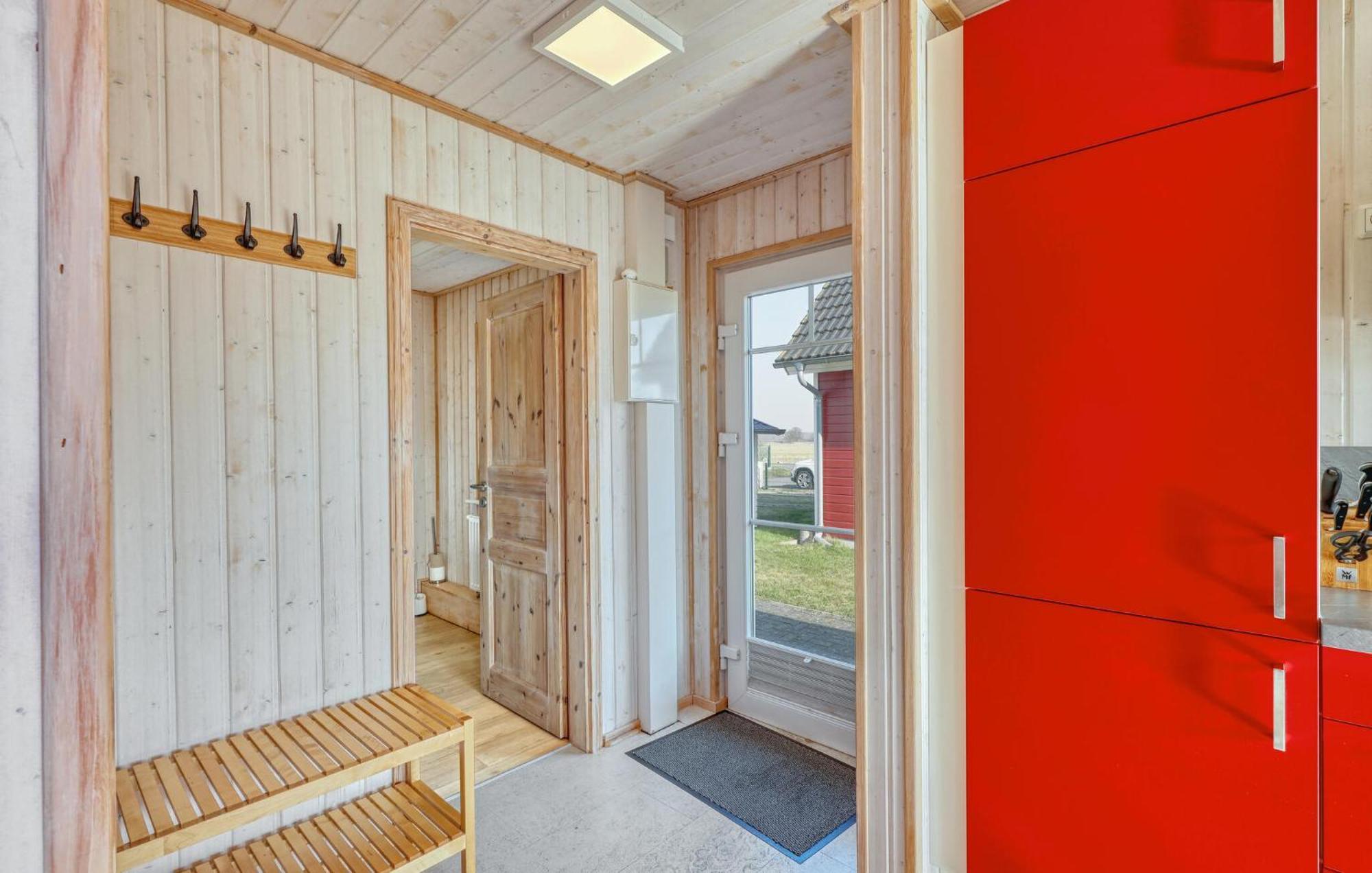 2 Bedroom Stunning Home In Zerpenschleuse Eksteriør billede